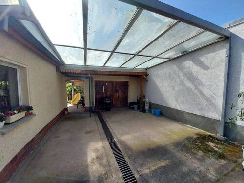 Garage - 