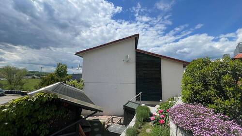 Seitenansicht - Reihenendhaus mit 78,00 m&sup2; in Dohma zum Kaufen
