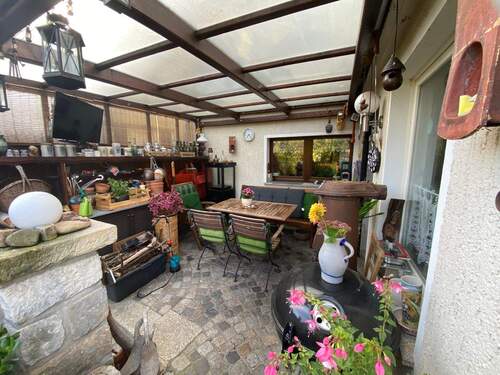 UG Freisitz am Haus.jpg - 