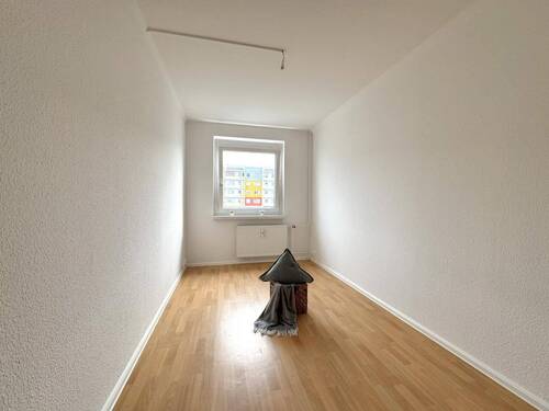Zimmer - Etagenwohnung mit 71,10 m&sup2; in Chemnitz zur Miete