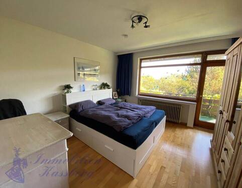 Schlafzimmer mit Balkon - 