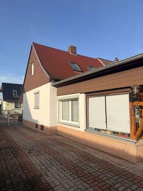 Hausansicht - Doppelhaushälfte mit 96,00 m&sup2; in Halle (Saale) zum Kaufen