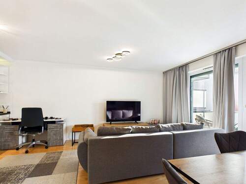 Wohnzimmer - Etagenwohnung mit 61,50 m&sup2; in Leonberg zum Kaufen