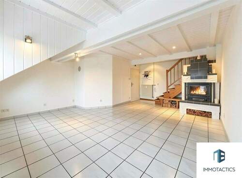 Wohnzimmer - (KI generiert) - 4 Zimmer Etagenwohnung in Wöllstein