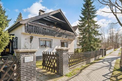 FRONT ANSICHT - Mehr Raum für mehr Leben - Haus mit vielfältigen Nutzungsmöglichkeiten