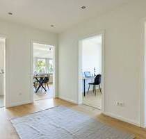 Erstbezug nach Modernisierung! Drei-Zimmer-Wohnung mit Balkon nahe dem Mühlenviertel - Bremen Lehesterdeich