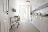 Küche mit Zugang zum Balkon - 3 Zimmer Etagenwohnung zum Kaufen in Leipzig