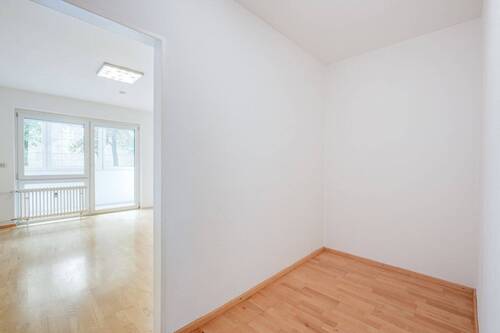 Schrankzimmer - 