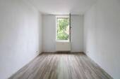 Zimmer 2 - 