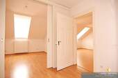 Zimmer 3 - 