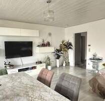 Helle, top gepflegte 3,5-Zimmer-Wohnung mit Balkon und Garage - Aalen Unterkochen