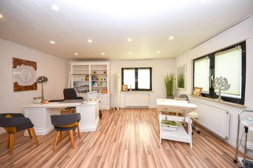 Wohnen oder Arbeiten EG - 