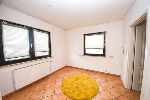 Durchgang/Büro/Schlafen EG - 