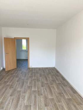 Wohnzimmer - 2 Zimmer Etagenwohnung in Zschopau