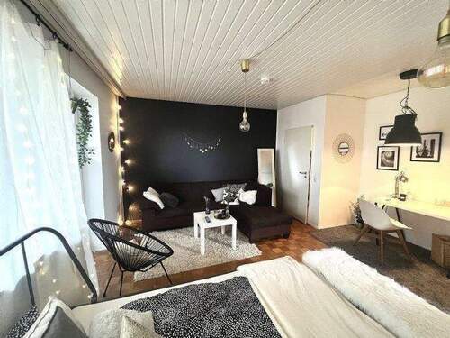 Wohn- und Schlafzimmer - 1 Zimmer Etagenwohnung in Oldenburg