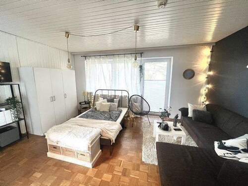 Wohn- und Schlafzimmer - 