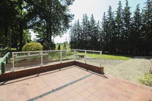 Terrassen- Gartenbereich - 