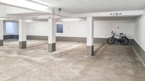 Tiefgarage - 