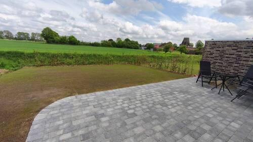 Terrasse - Blick ins Grüne - 