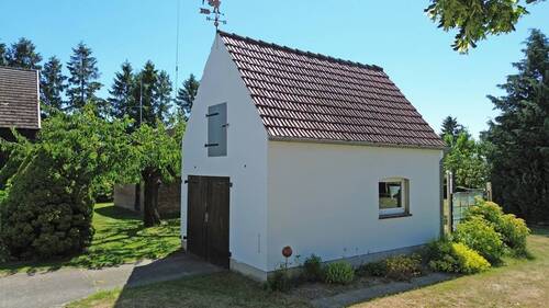 Garage - 