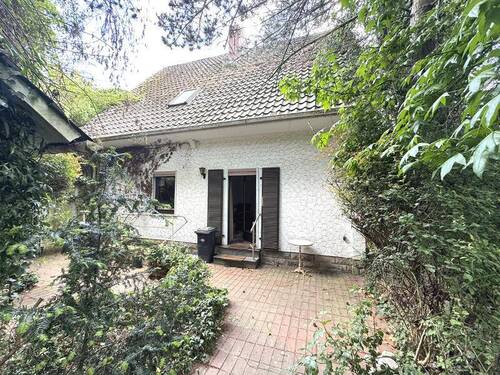 Bild 2 - 6 Zimmer Mehrfamilienhaus, Wohnhaus zum Kaufen in Cloppenburg