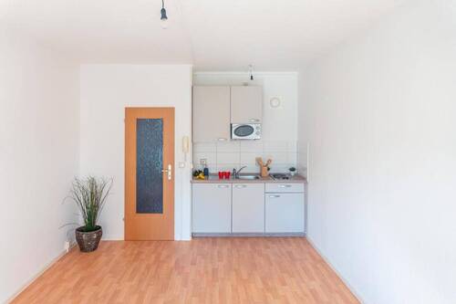offene Küche Vergleichswohnung - 1 Zimmer Etagenwohnung zur Miete in Chemnitz