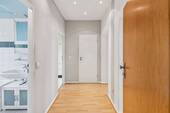 Flur mit Kammer - 
