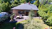 Vorderer Bereich mit Terasse - 