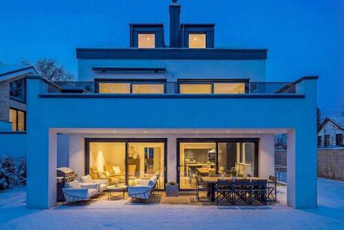 Ansicht - MGF-Group: Familienanwesen mit Wohn-Nutzfläche von 335 m²