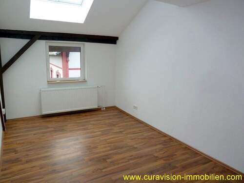 Schlafzimmer 2. Ansicht.JPG - 