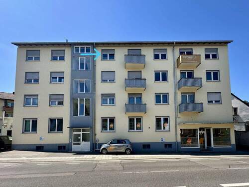 Hausansicht_Vorderseite_W2 - 3 Zimmer Etagenwohnung zum Kaufen in Bad Dürkheim
