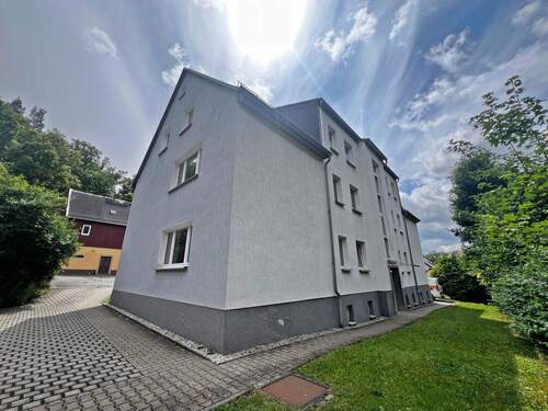 Hausansicht3 - Etagenwohnung mit 68,80 m&sup2; in Chemnitz zum Kaufen