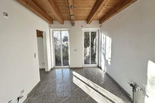 Küche mit Zugang zum Westbalkon OG - 