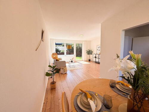 Bild 2 - 5 Zimmer Reihenmittelhaus zum Kaufen in Stade