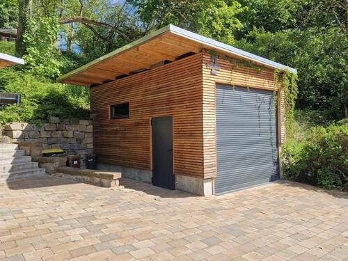 Garage - 
