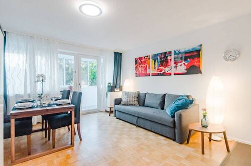 Living room - 4 Zimmer Etagenwohnung zur Miete in München