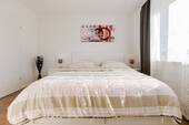 Master bedroom - 