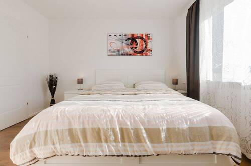 Master bedroom - 