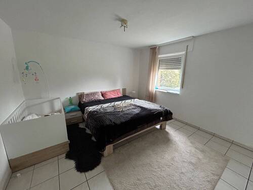 Schlafzimmer EG - 