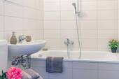 Bad Vergleichswohnung - 1 Zimmer Etagenwohnung in Chemnitz