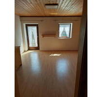 Wohnung zu vermieten - 450,00&nbsp;EUR Kaltmiete, ca.&nbsp; 39,00&nbsp;m&sup2;&nbsp;Wohnfl&auml;che in Höslwang (PLZ: 83129) Gachensolden