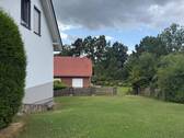 Blick in den Garten - Mehrfamilienhaus, Wohnhaus mit 151,90 m&sup2; in Nieheim zum Kaufen