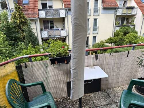 Blick vom Balkon - 1 Zimmer Etagenwohnung in Dresden