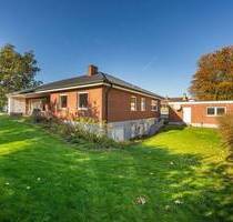 **Bungalow mit großem Grundstück+ Ausbaupotenzial** - Wörth am Rhein