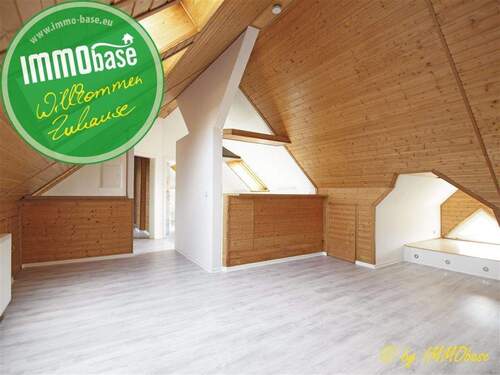 Willkommen Zuhause - Nachmieter gesucht - Dachgeschoss-Wohnung mit viel Charme!
