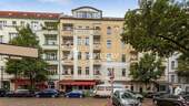 Außenansicht 2 - Attraktive 2-Zimmer-Wohnung mit Balkon in Friedrichshain