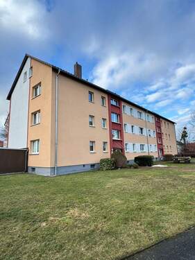 Hausansicht.JPEG - 3 Zimmer Etagenwohnung zur Miete in Langelsheim