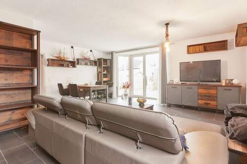 Wohnzimmer - 3 Zimmer Etagenwohnung zum Kaufen in Langwedel