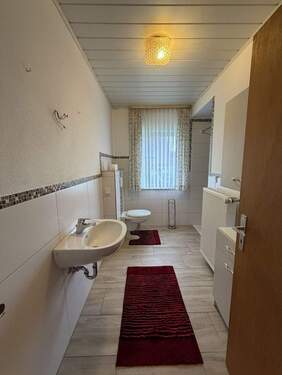 Badezimmer_Ansicht1 - 