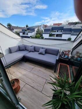 Loggia möbliert - 